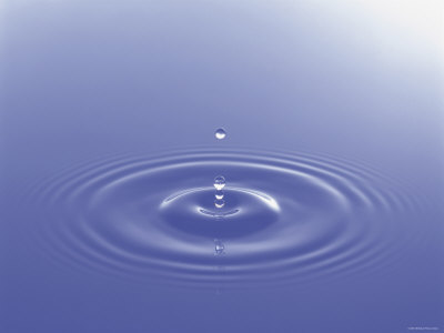 1103921-Water-Surface-with-Droplet-Splash-and-Concentric-Rings-Pattern-Posters.jpg